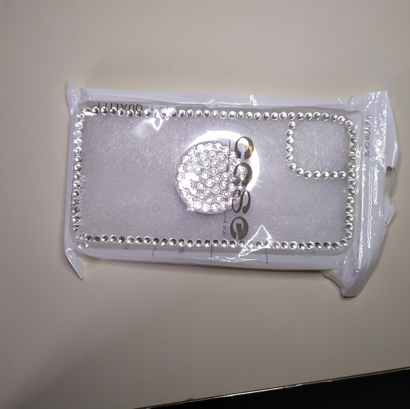 iPhone 11 Pro Max Case - Picture 2 of 6